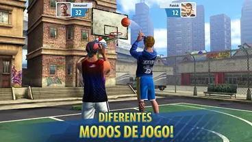 Dois jogadores frente a frente num campo urbano de Basketball Stars.